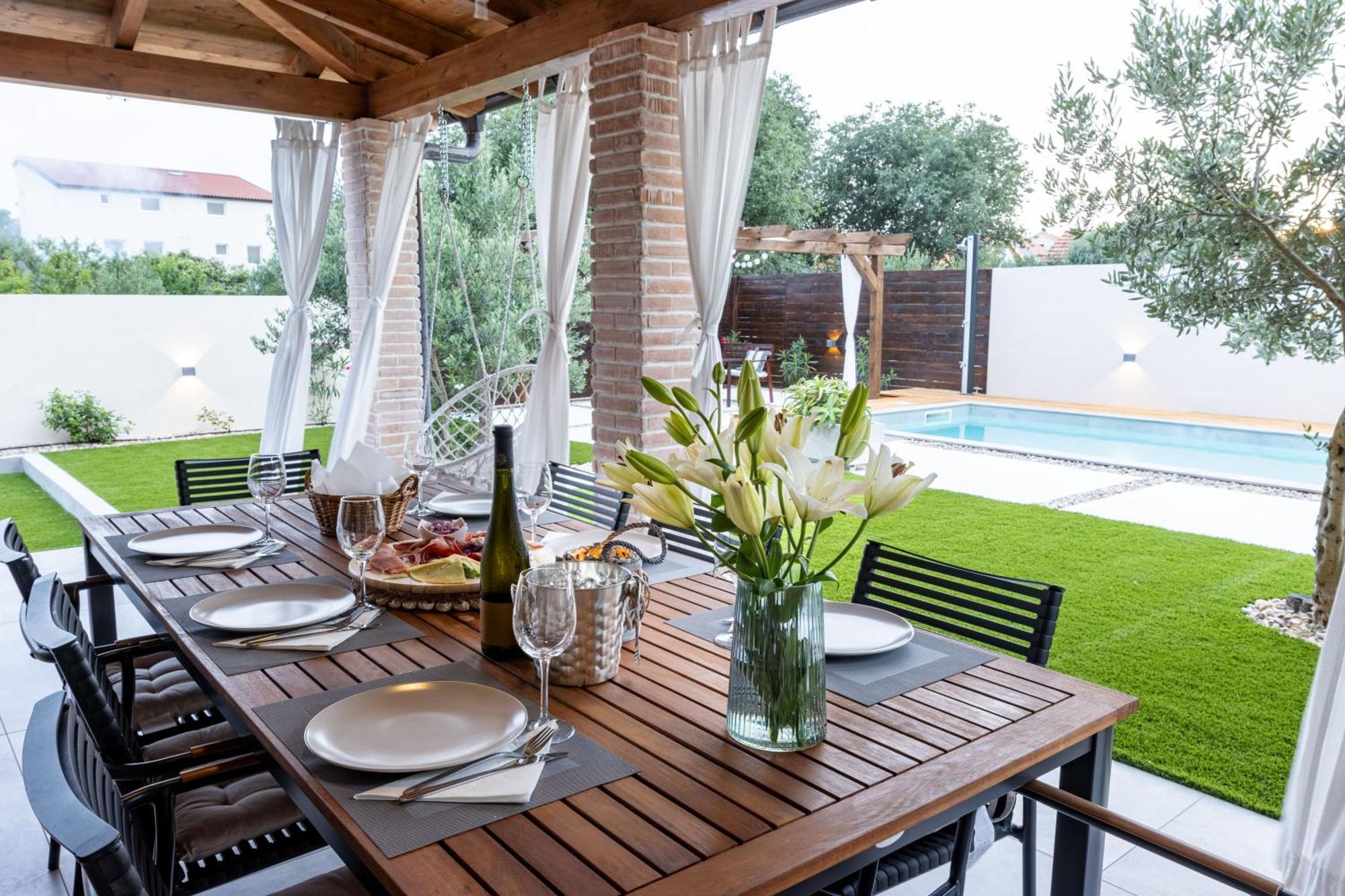 Holiday Home Silencio Biograd Weißenburg Exterior foto