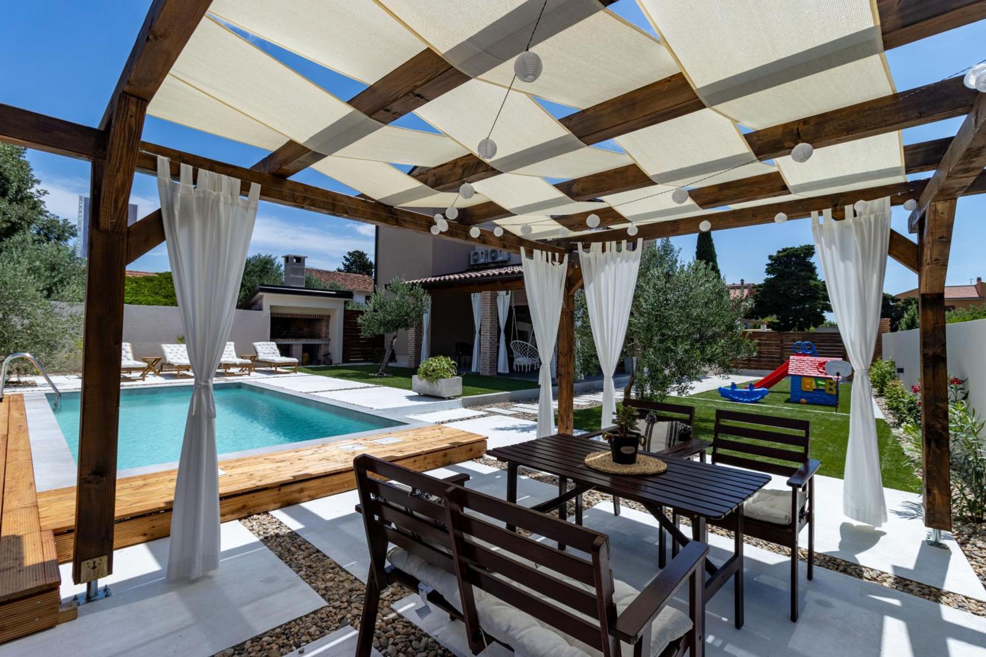 Holiday Home Silencio Biograd Weißenburg Exterior foto